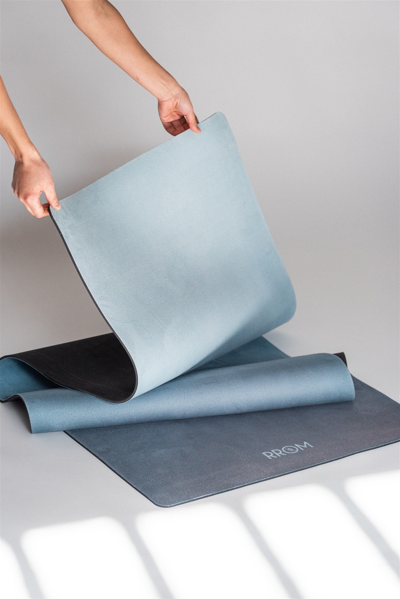 Foldable Suede Top Travel Yoga Mats